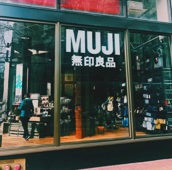 MUJI