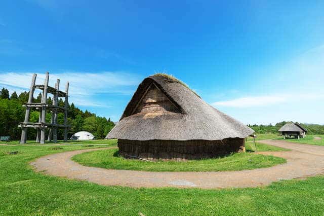 Jomon era hut