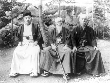 Black Dragon Society: Famed pacifist and Omoto leader Deguchi Onisaburo, Toyama Mitsuru, and Genyosha disciple Uchida Ryohei. 