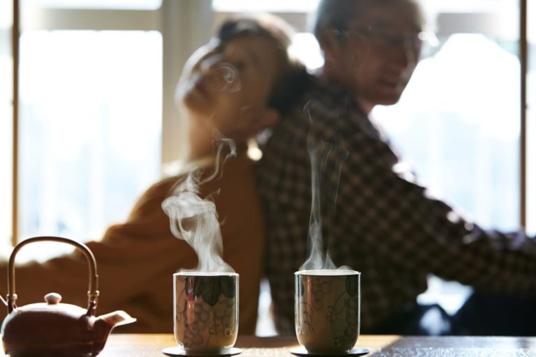 Japanese couple drinking tea