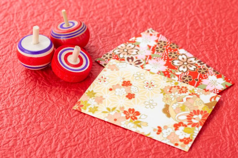 Otoshidama (New Years cash gifts)