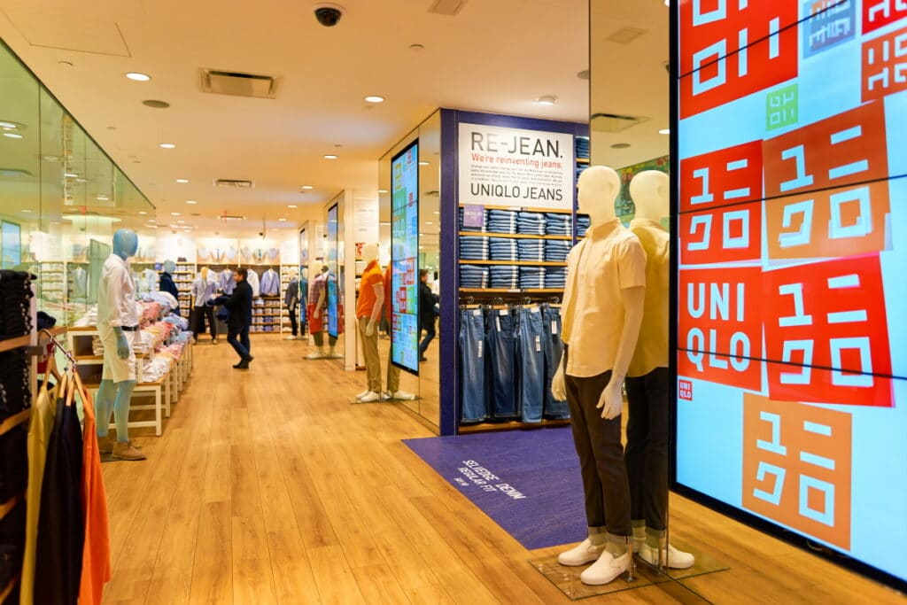 Uniqlo store