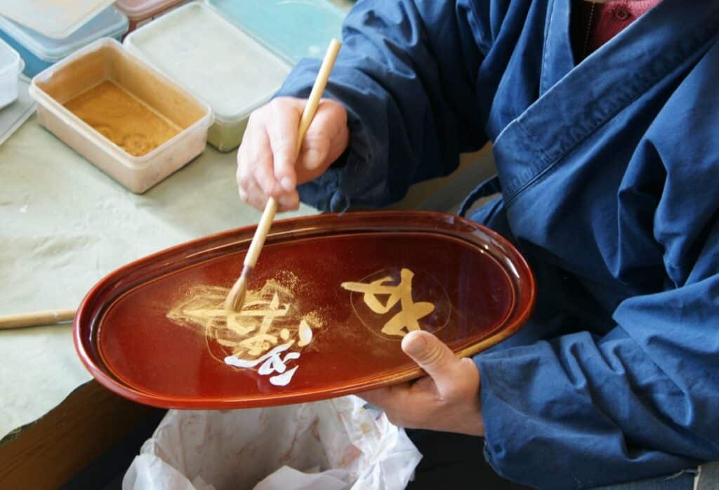 Japanese lacquerware (shikki)