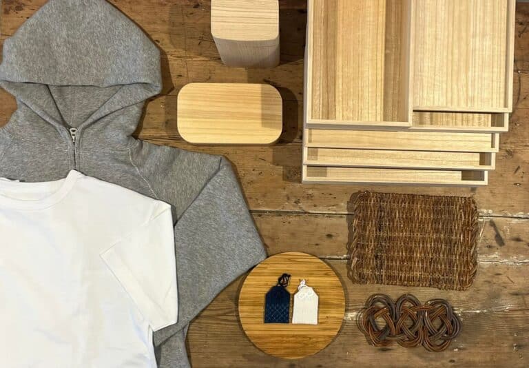 Prodcuts from the Setsugekka collection, including a grey jacket from Itto