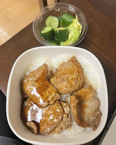 7-11 high-protein meals: charcoal grilled pork