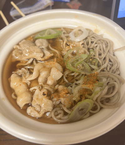 7-11 high-protein meals: Extra meat pork ni-hachi soba