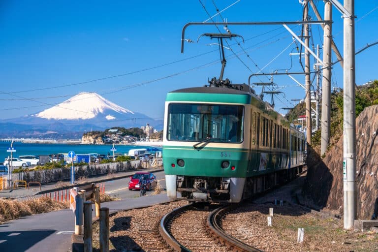 Enoden and Fuji-san