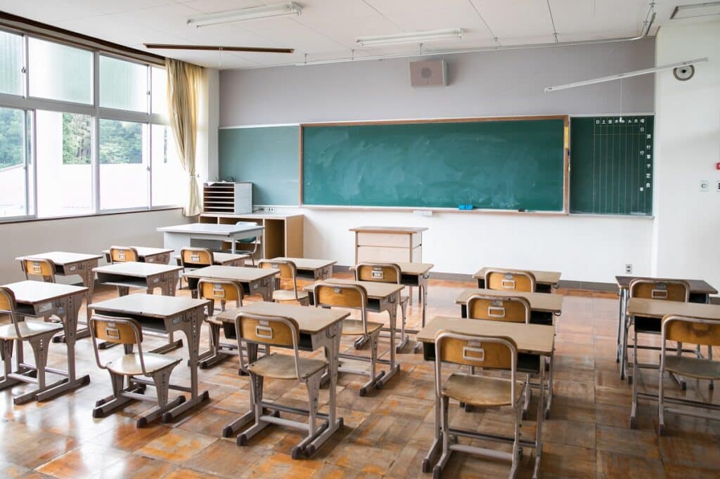 Empty schoolroom 