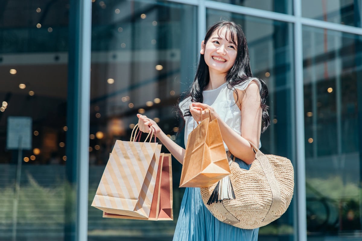 Woman buying lots of crap