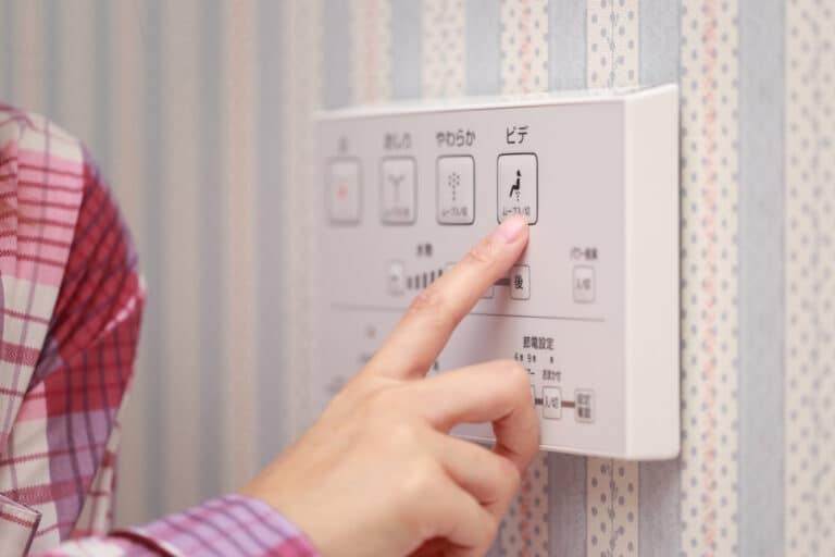 Bidet controls