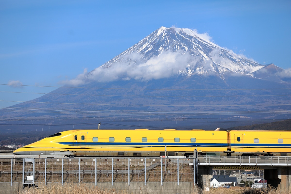 Doctor Yellow and Mt. Fuji