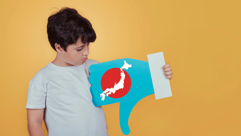 No social media for kids in Japan