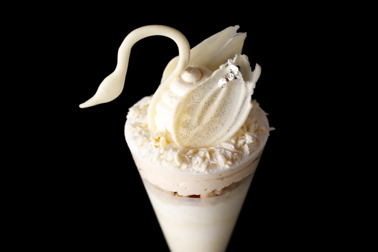 Shiseido Parlour Valentine's Day Parfaits - White