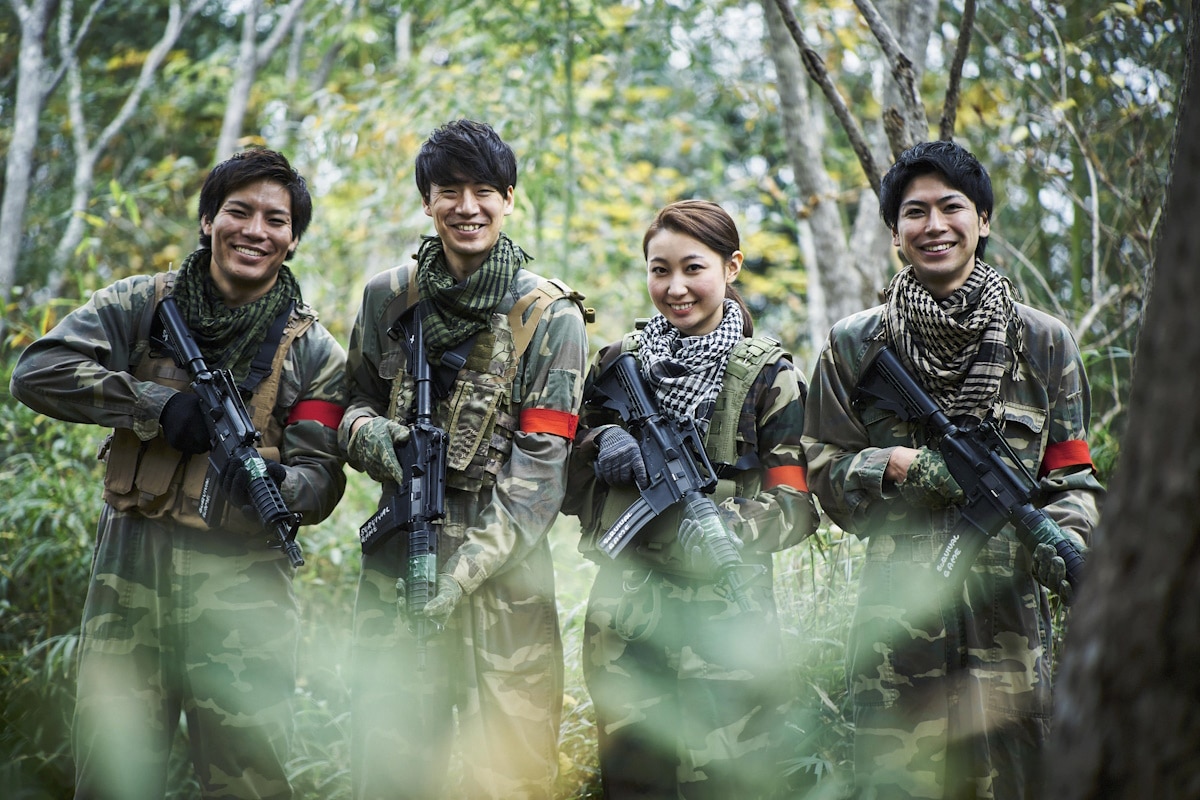 Airsoft (survival game)