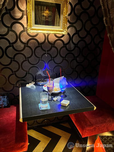 Old Castle Alice - booth