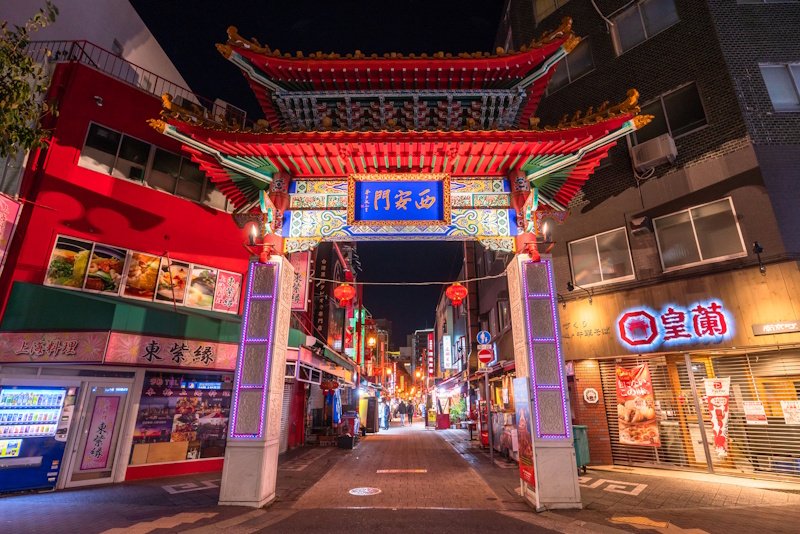 Nankyomachi in Kobe - picture of a Chinese-style gate serving as an entrance to the area