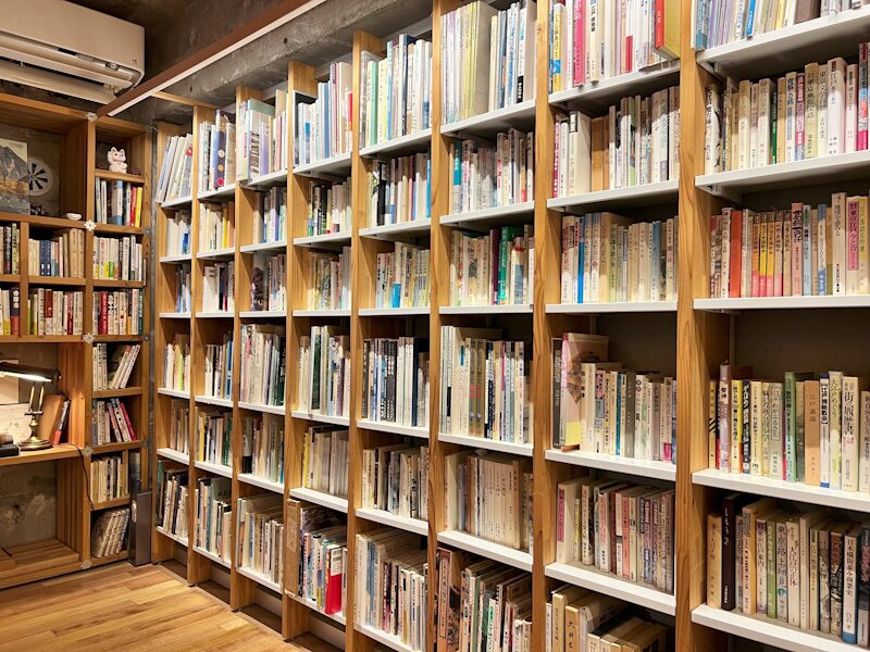 Kaido Books & Coffee - book shelves