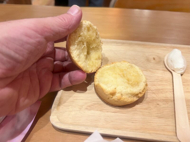 Kaido Books & Coffee - scone