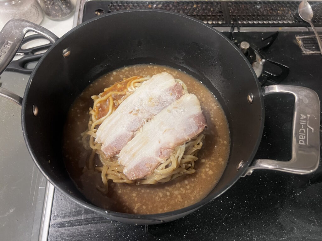 I Ate 7-Eleven Japan’s 1,595 Calorie Ramen Because I Have a Death Wish, Apparently